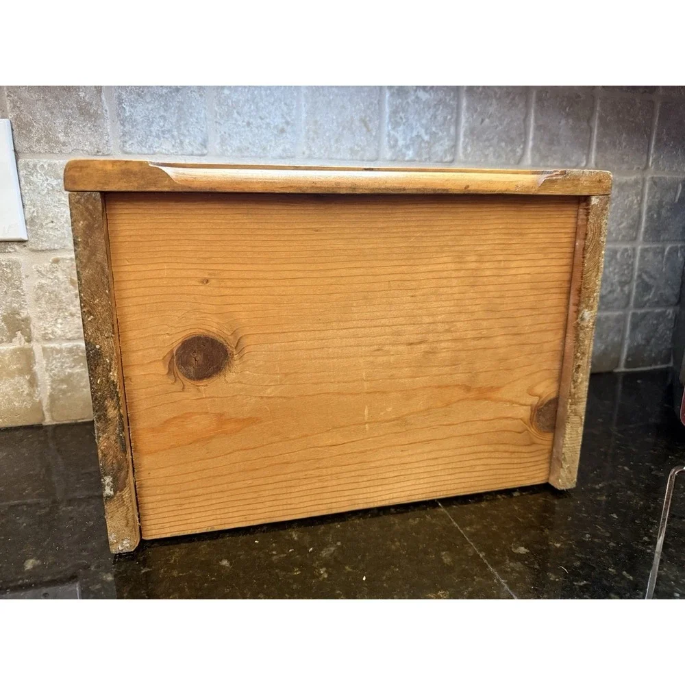 VTG Wooden Bread Box Stencil Design Glass‎ Farmhouse Decor Cottage Core Granny